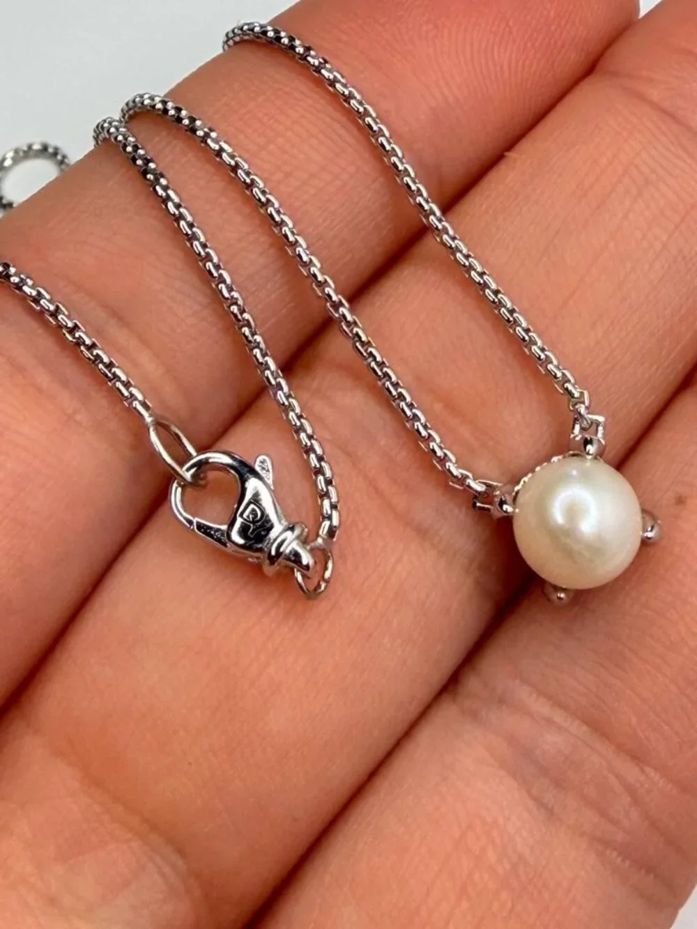 Authentic david yurman pearl necklace sterling silver and diamonds pendant